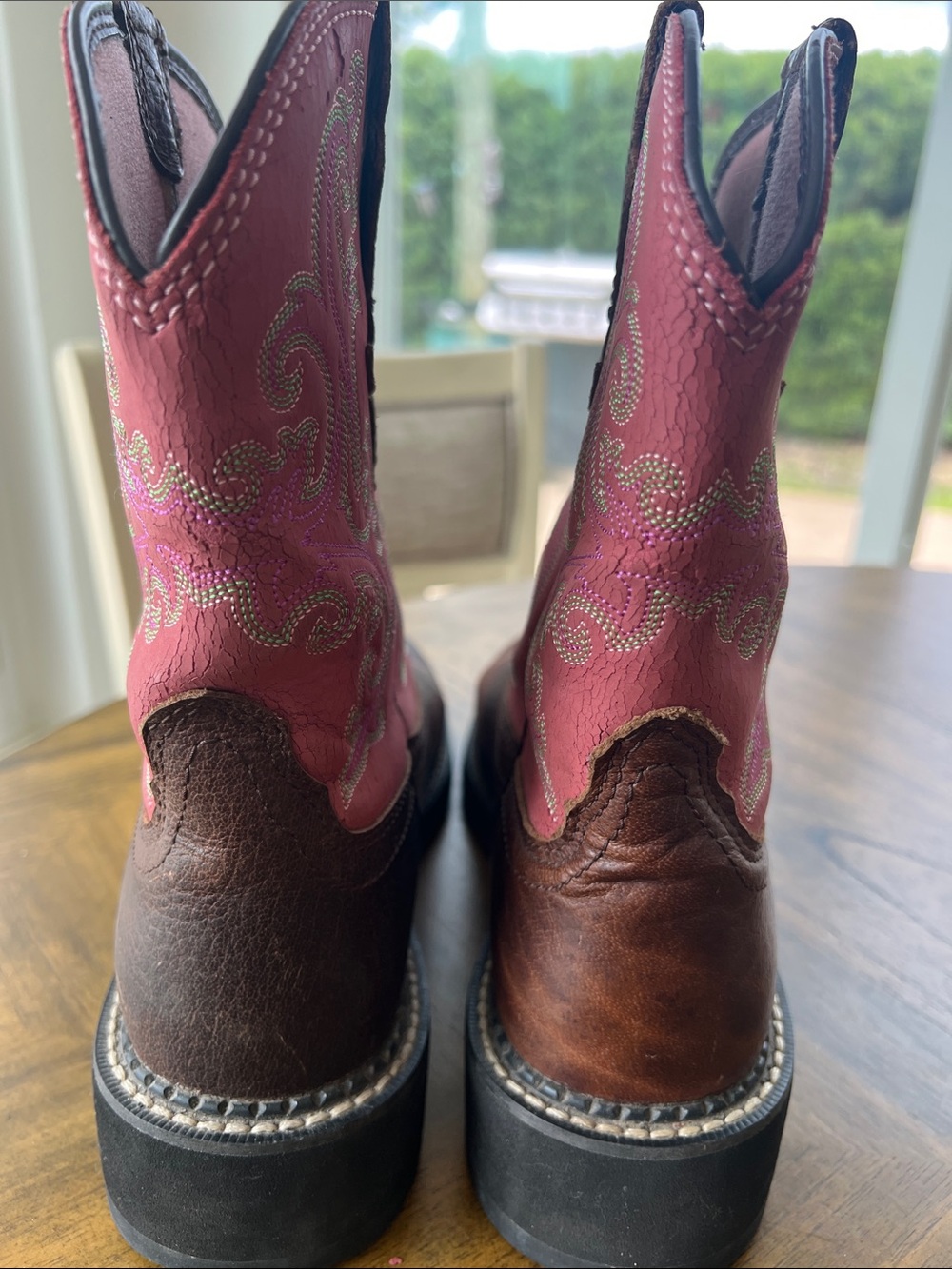 Ariat Brown Leather Boots with Pink Embroidery 9B - Picture 8 of 16